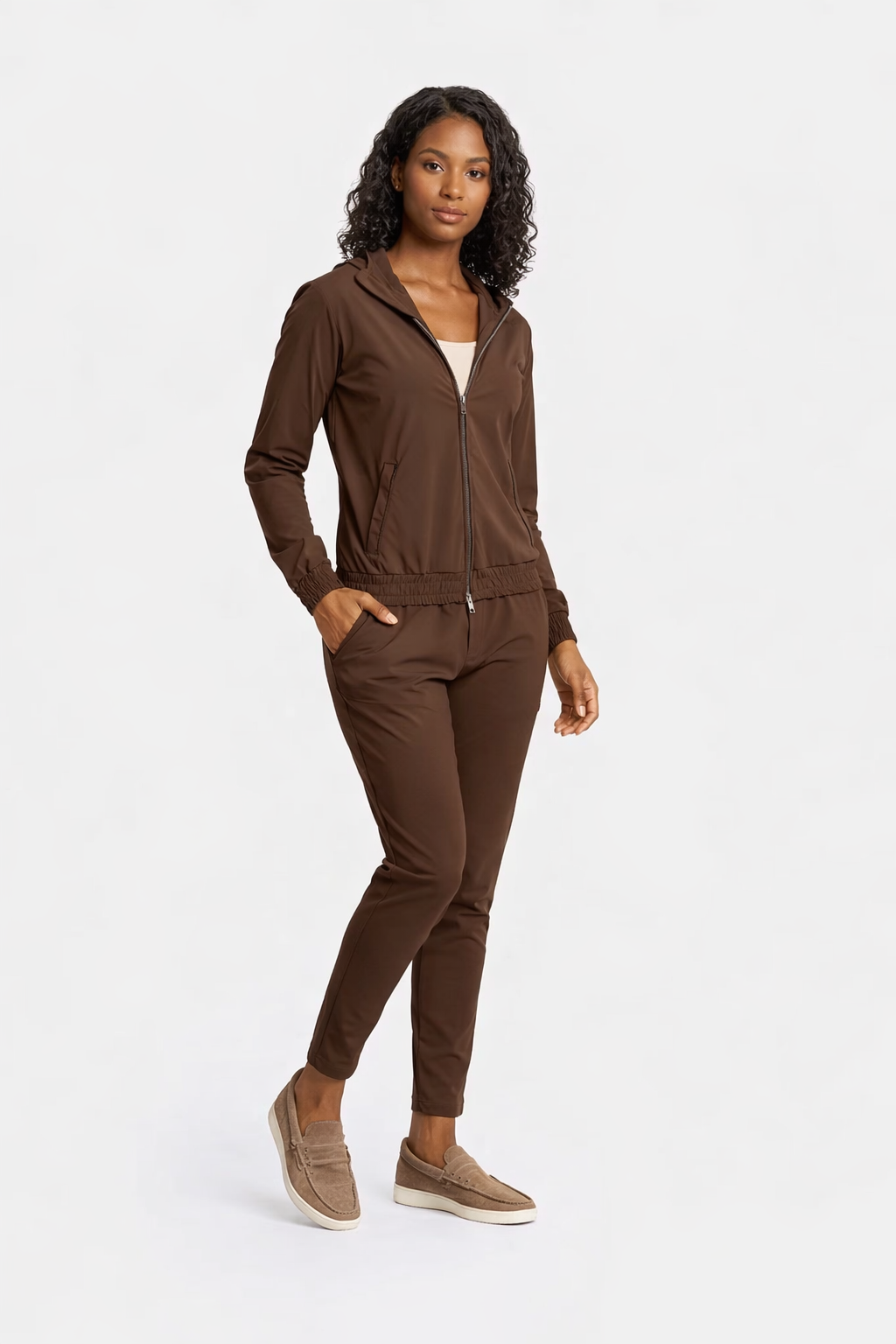COFFEE NISA SUIT